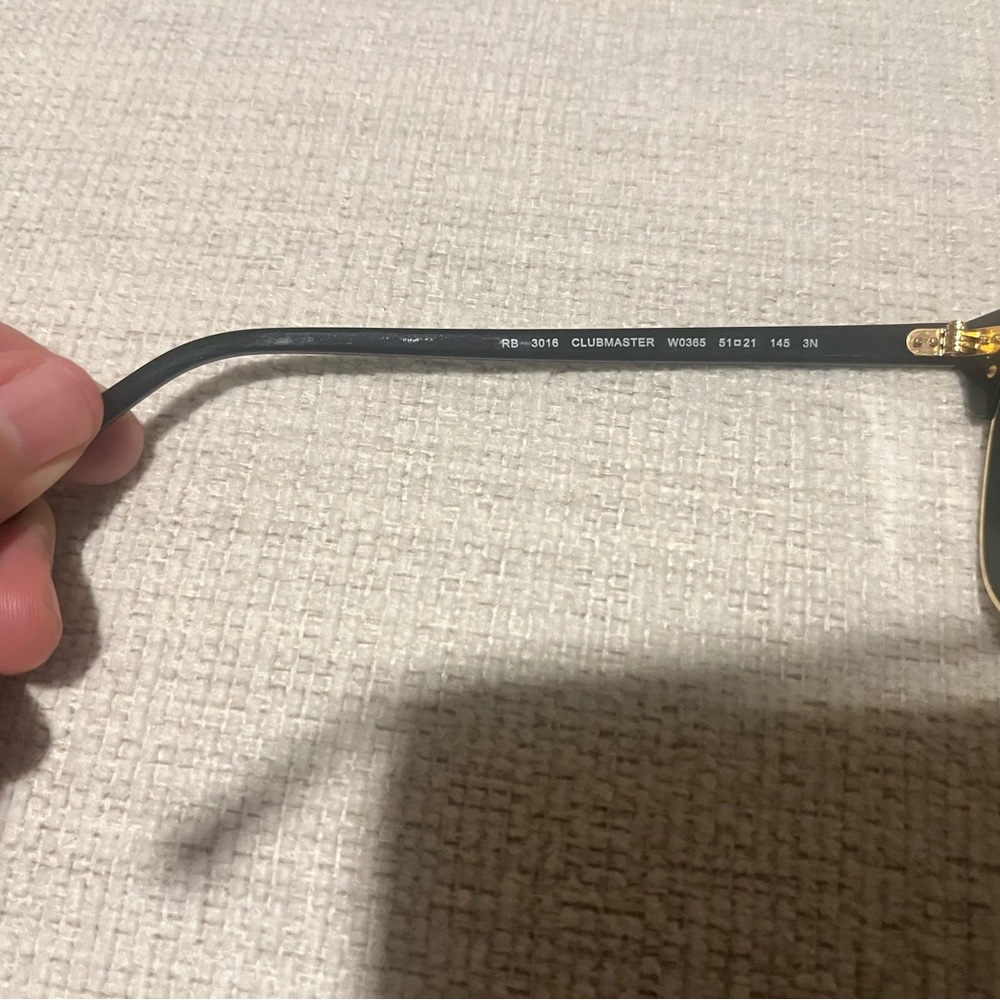 Ray-Ban Black Clubmaster (RB 3016) - Picture 4 of 5